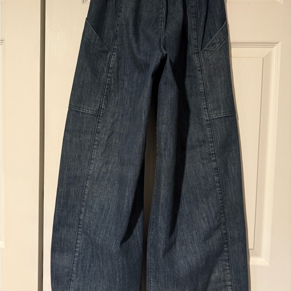 Elegant Blue/ Black Wide-Leg Women's Jeans by Lisa Bayne of Artful Home. Size XS - Picture 9 of 10